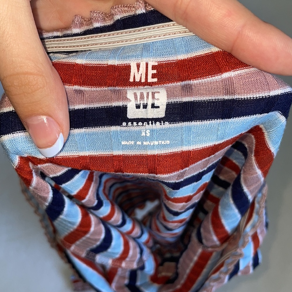 PACSUN [ME to WE] off-the-shoulder striped top !! - Picture 4 of 4